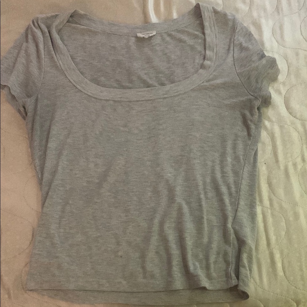 Gray Fitted Short Sleeve T-Shirt